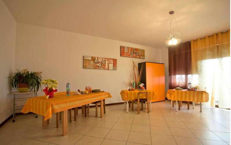 B&B Residenza Bianco Alle Grotte Di Castellana Castellana Grotte Ruang foto
